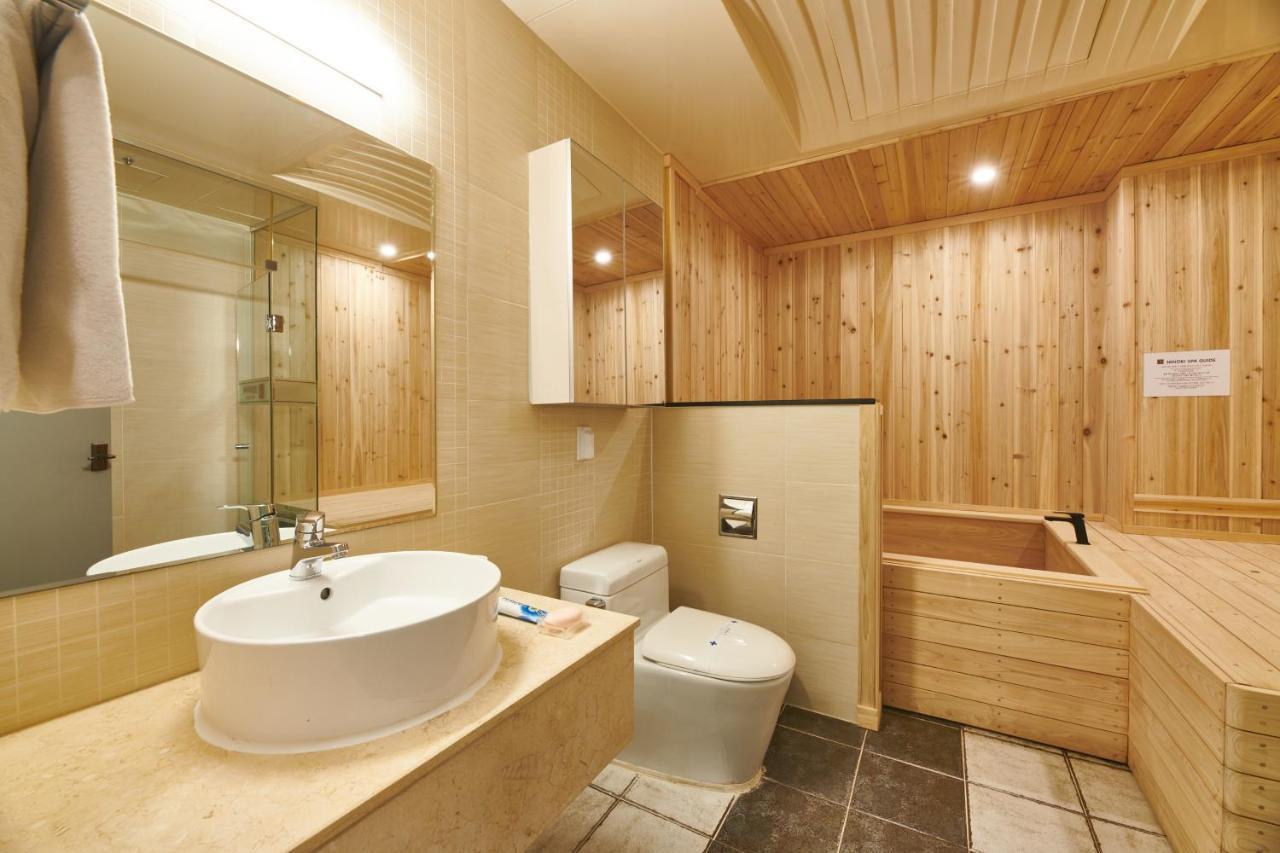 Aura Hotel Ansan Luaran gambar