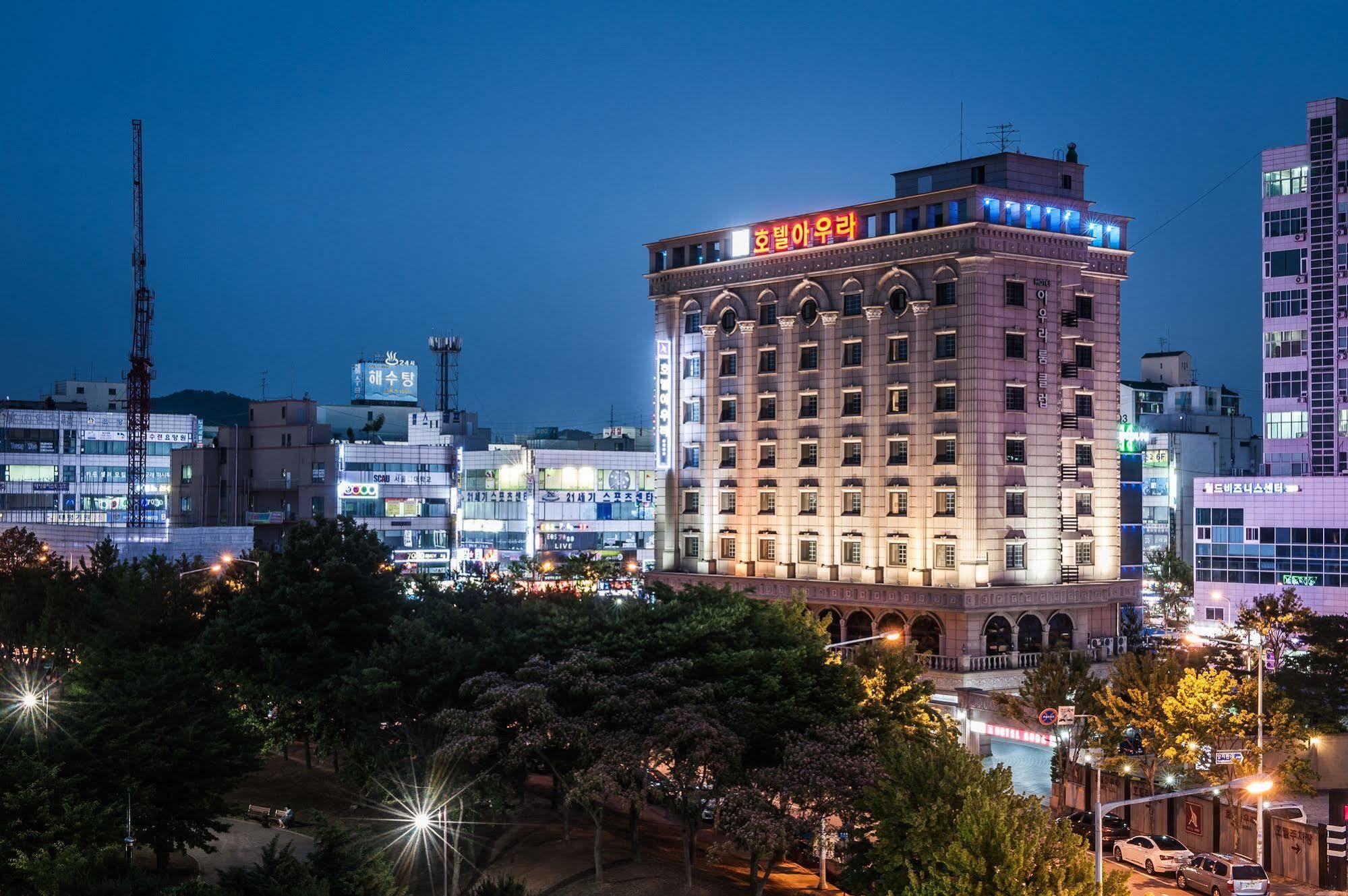 Aura Hotel Ansan Luaran gambar
