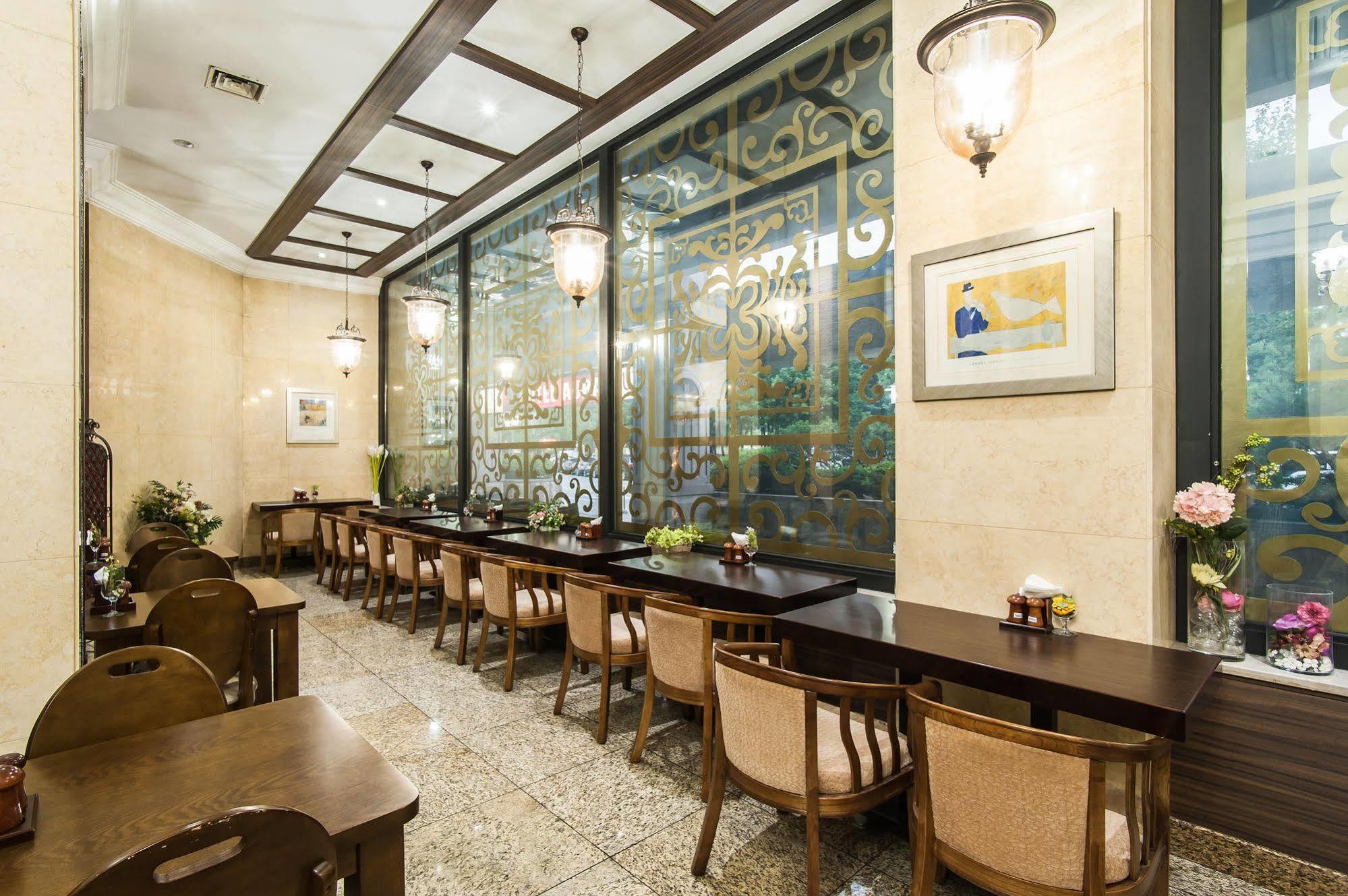 Aura Hotel Ansan Luaran gambar