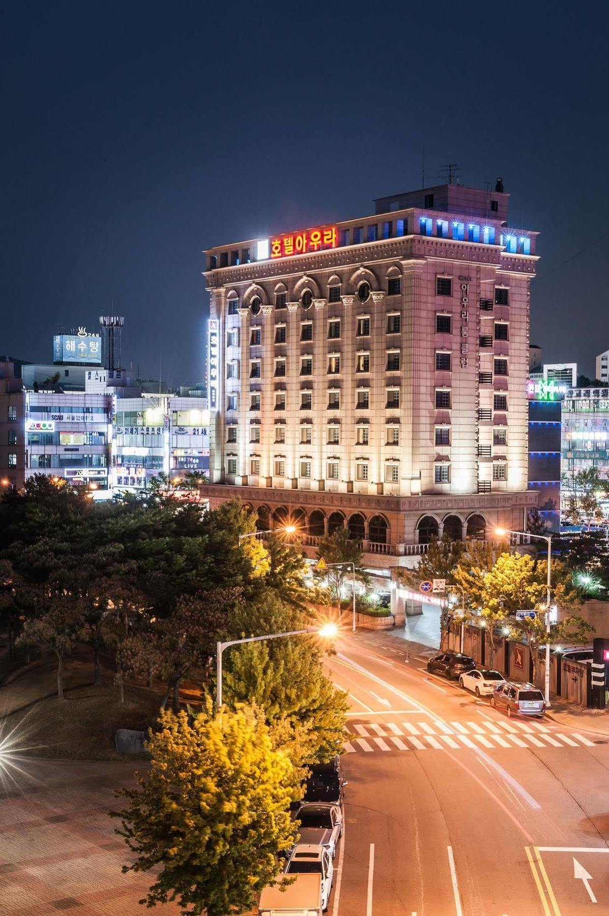 Aura Hotel Ansan Luaran gambar