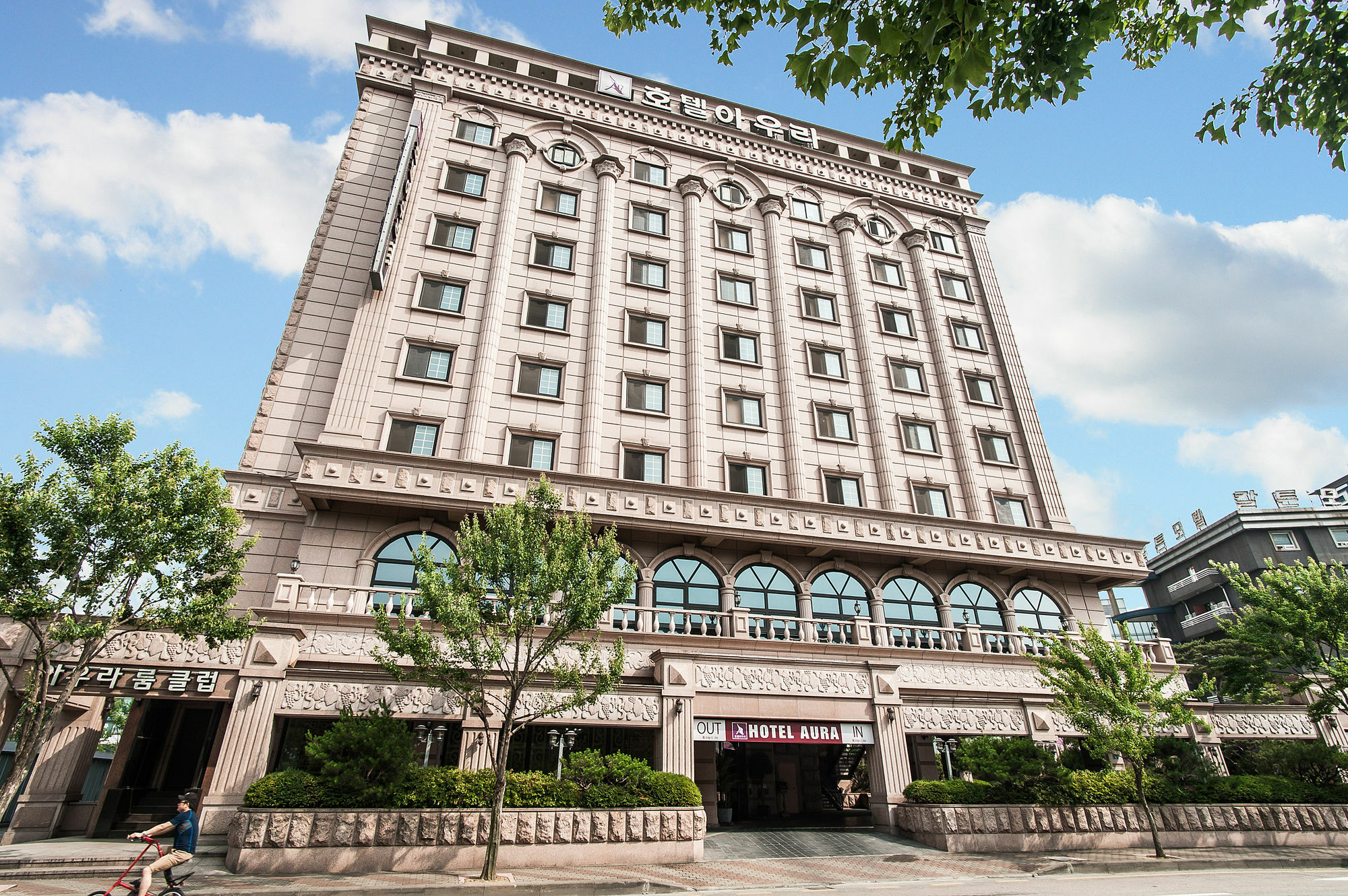 Aura Hotel Ansan Luaran gambar